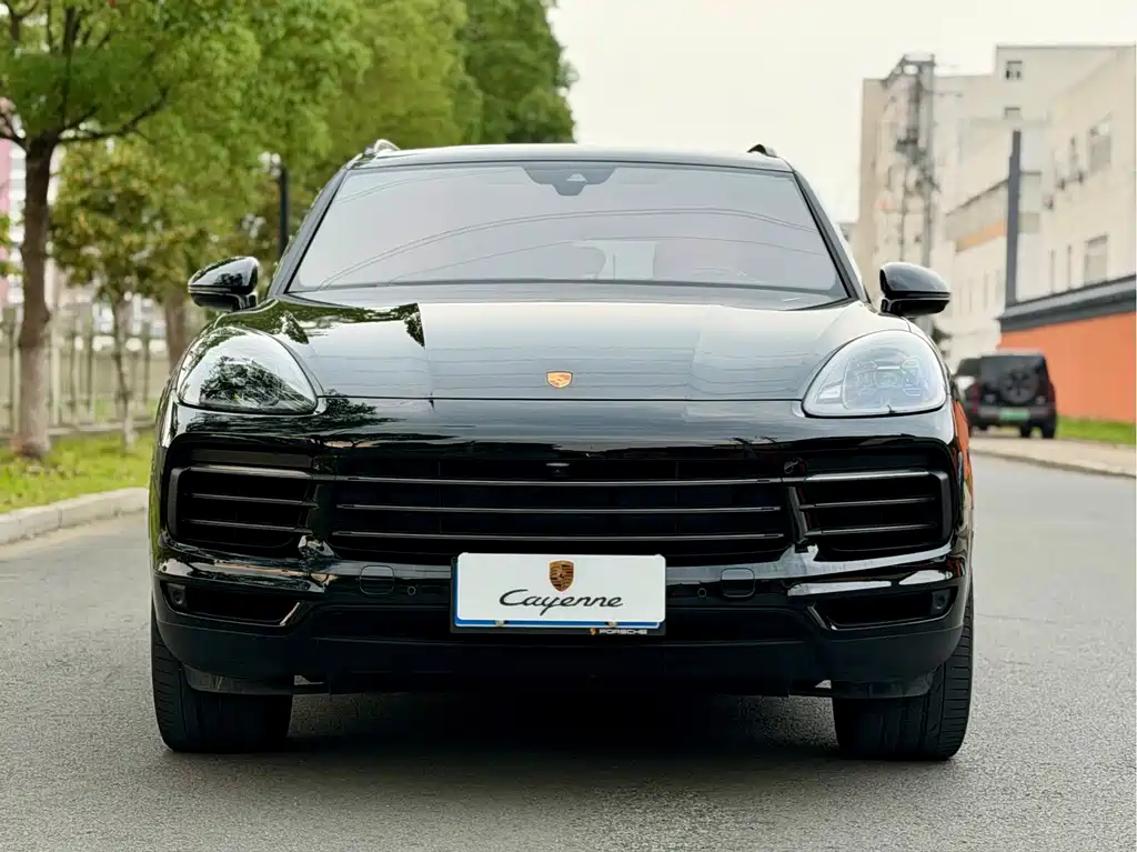 Porsche Cayenne — миниатюра 2