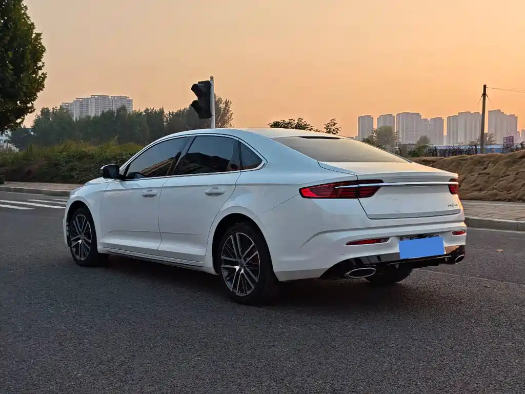 Geely Xingrui — миниатюра 13