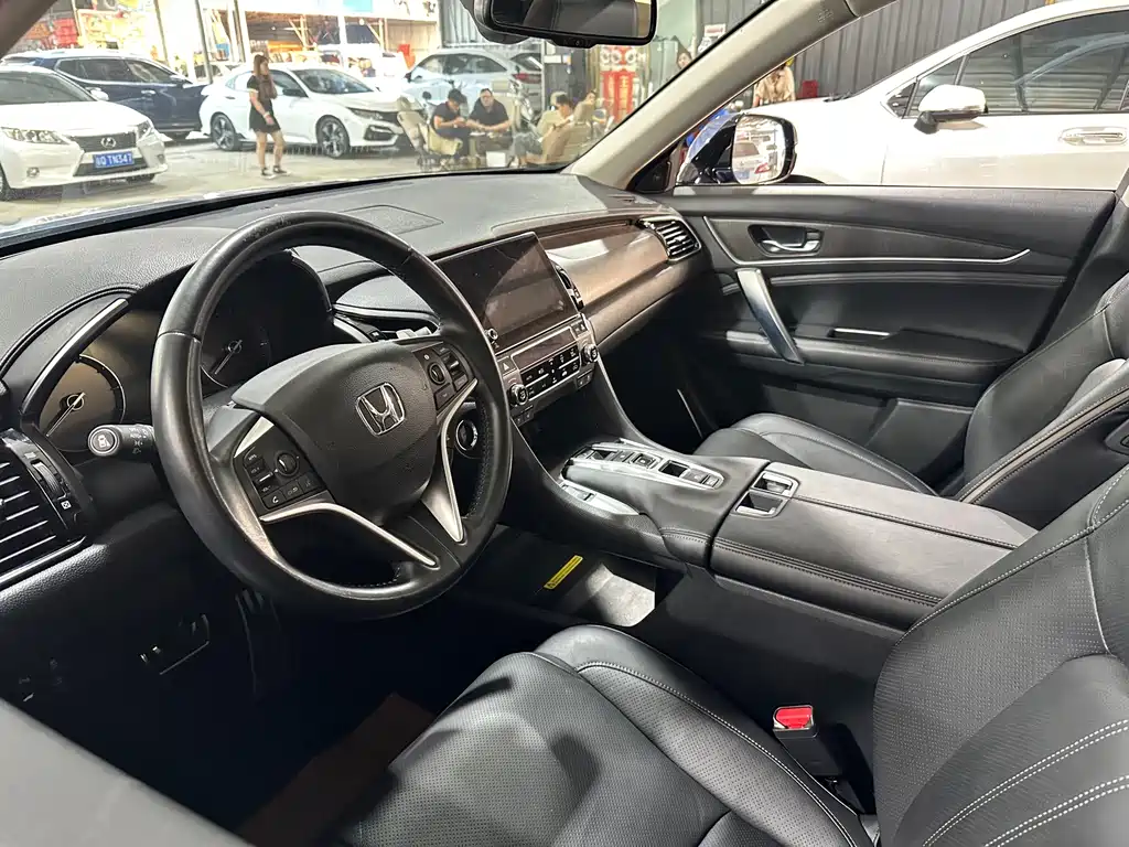Honda Avancier — миниатюра 9