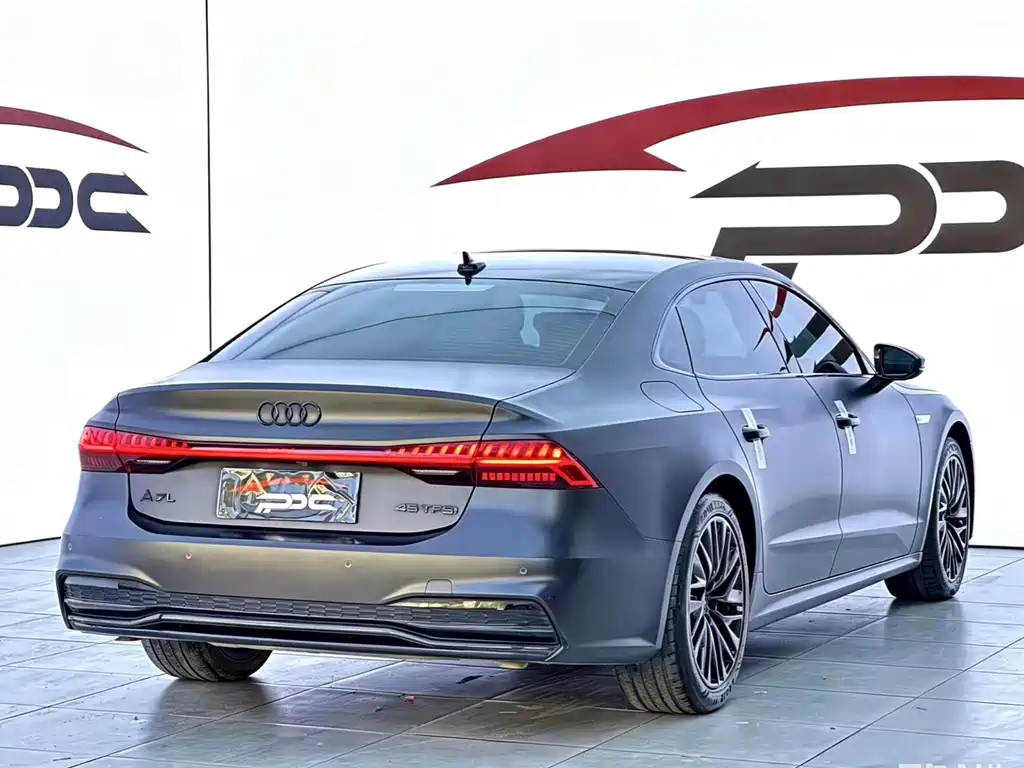Audi A7L — миниатюра 27