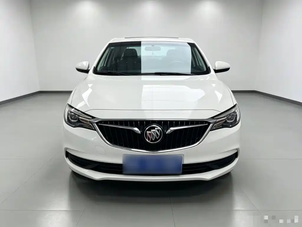 Buick Excelle — миниатюра 3