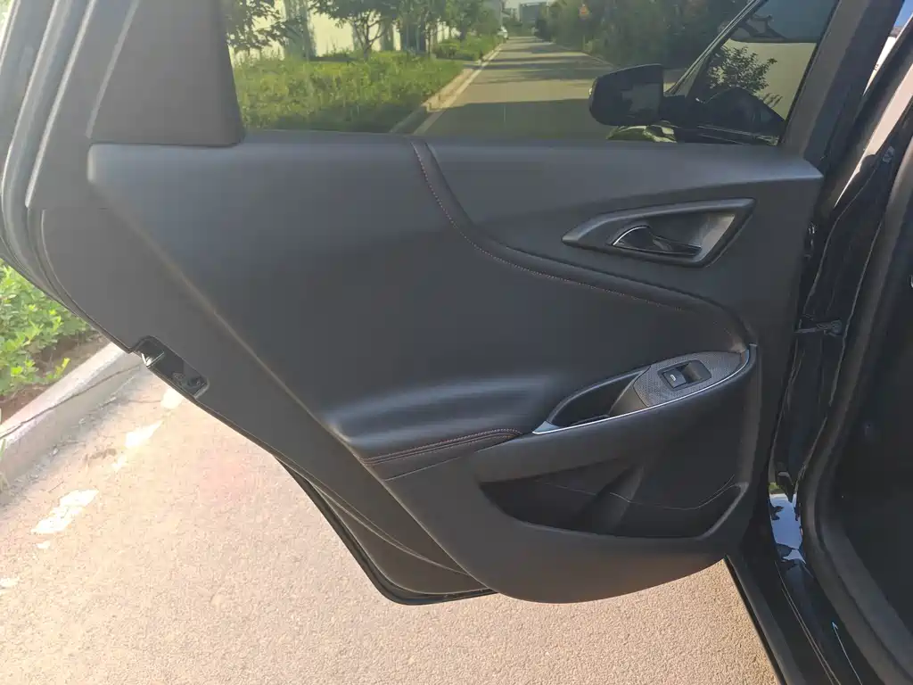 Chevrolet Malibu XL — миниатюра 11