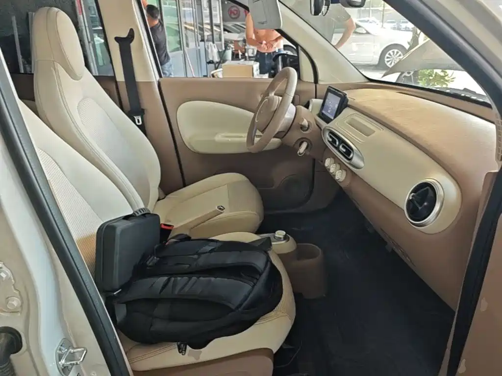 Wuling MINIEV — миниатюра 25