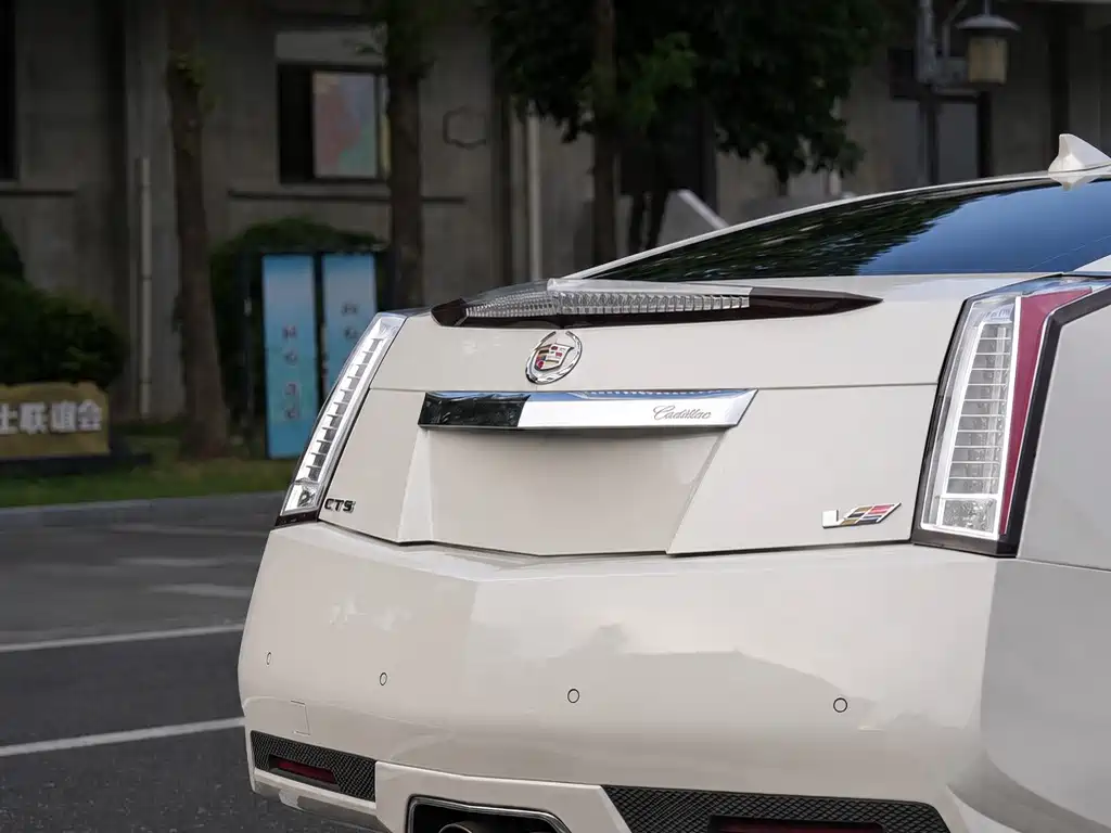 Cadillac CTS — миниатюра 4