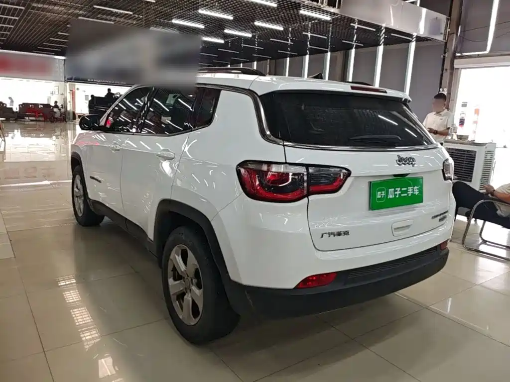 Jeep Compass — миниатюра 5