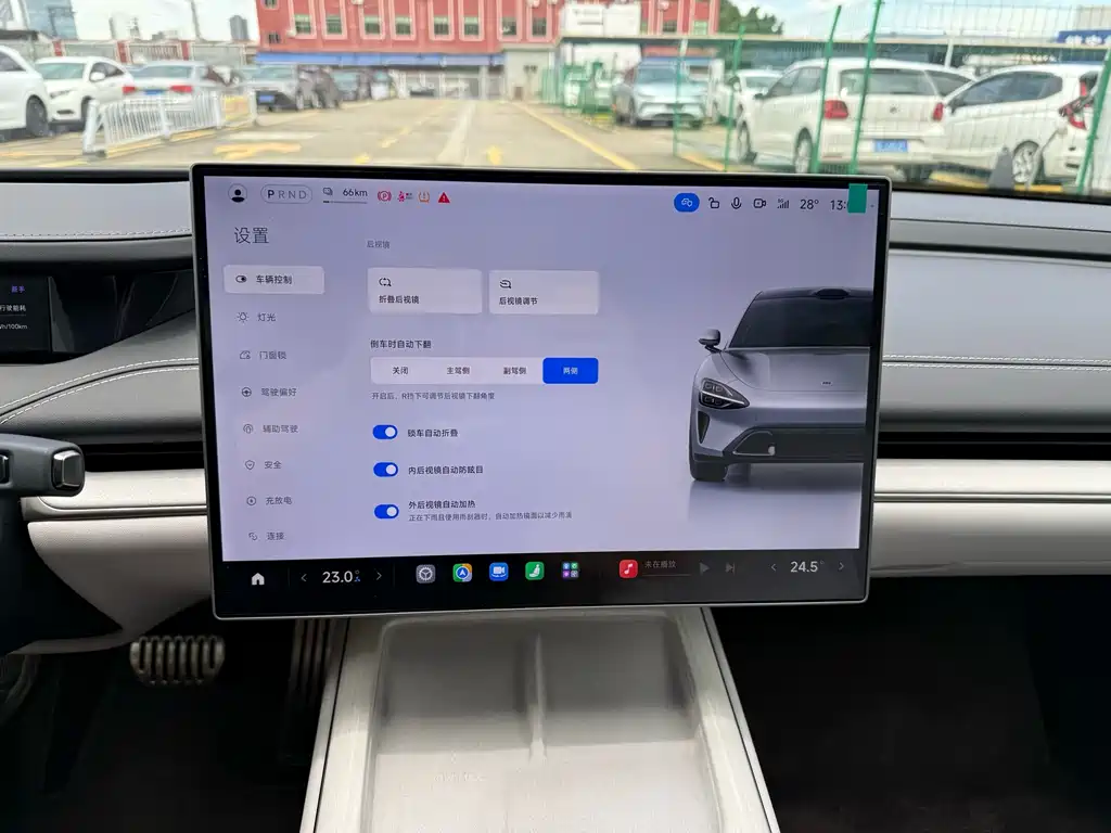 Xiaomi SU7 — миниатюра 15