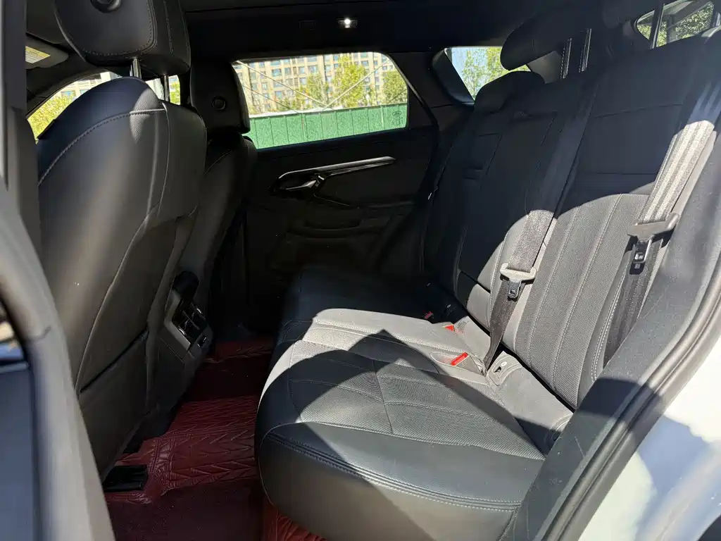 Land Rover Evoque — миниатюра 5