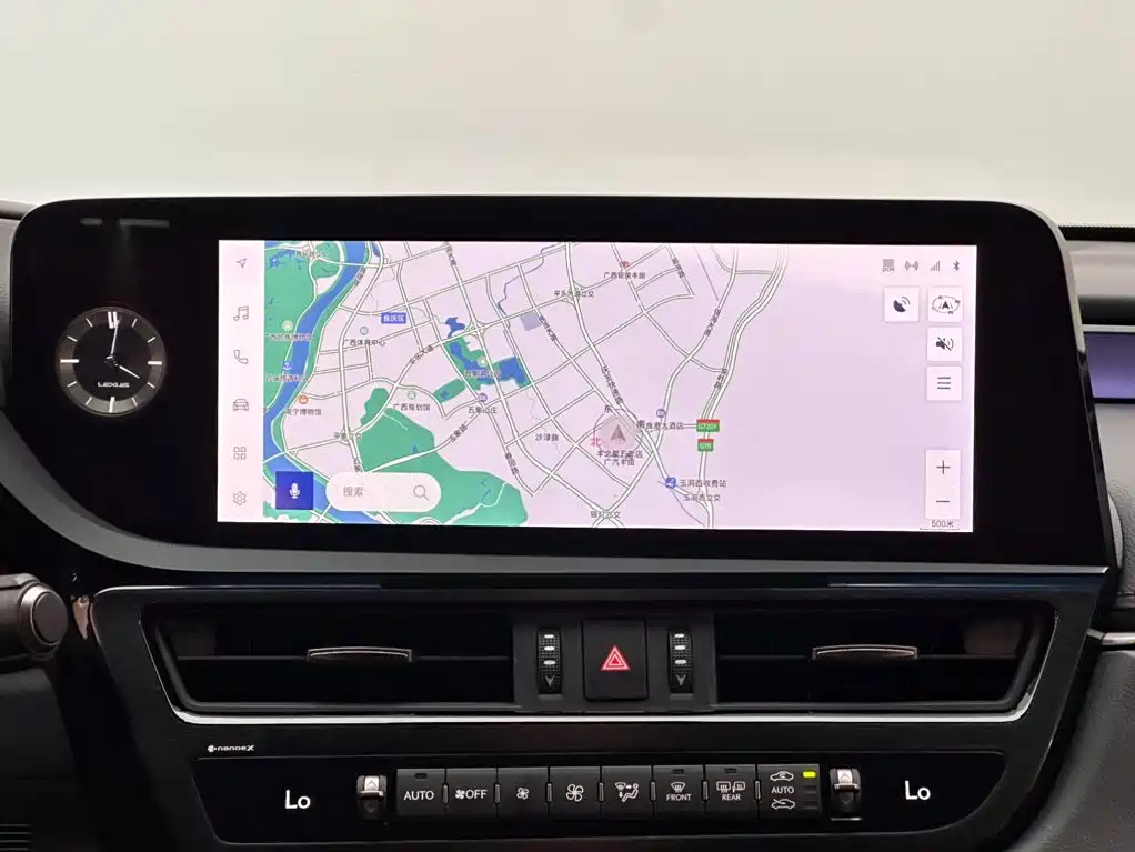 Lexus ES — миниатюра 13