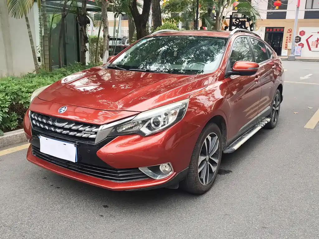 Venucia T90 2017