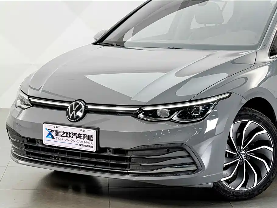 Volkswagen Golf — миниатюра 2