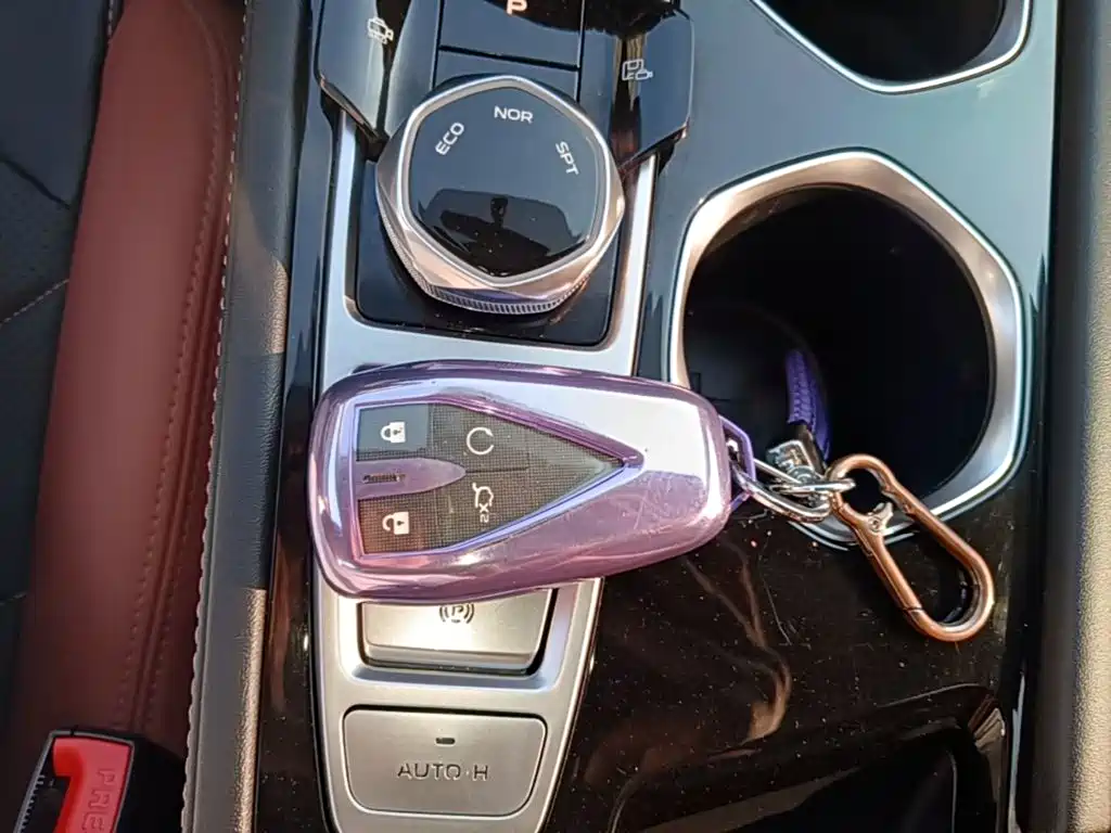 Changan Eado — миниатюра 9