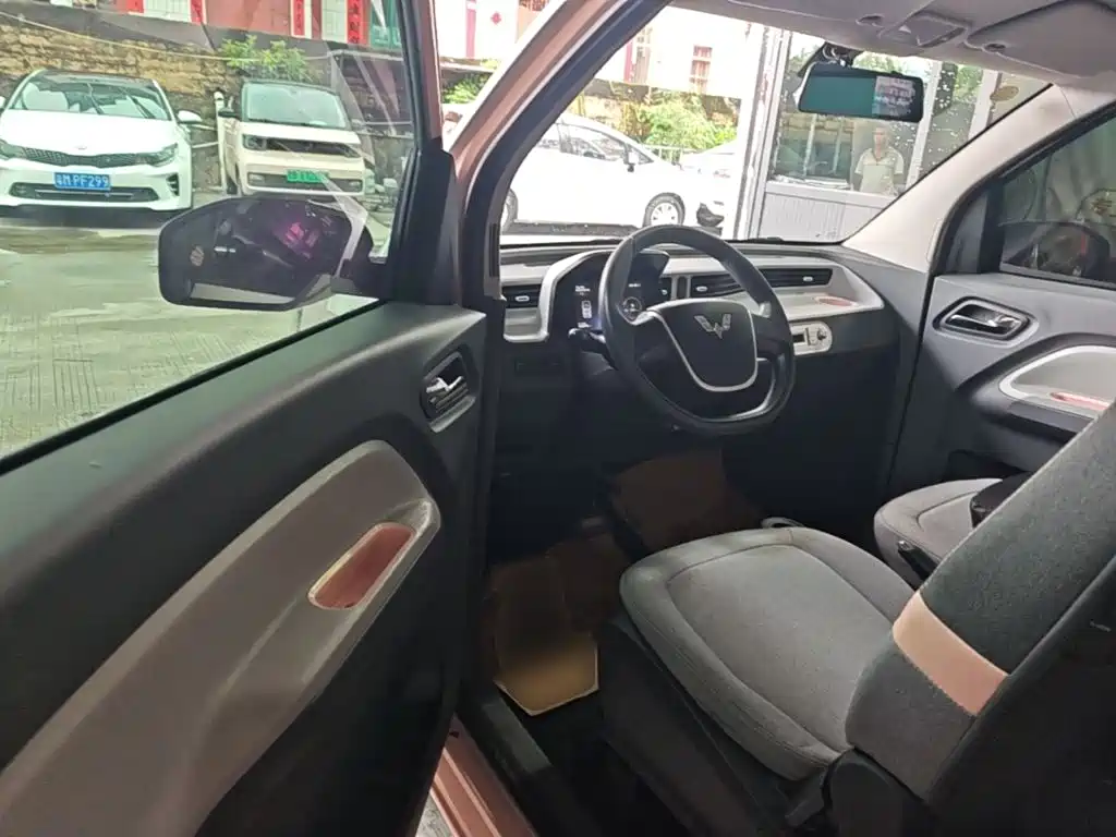 Wuling MINIEV — миниатюра 16