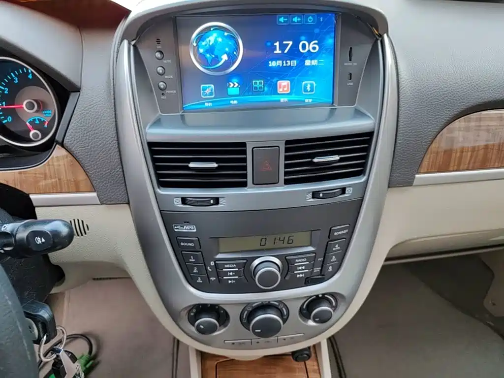 Buick Excelle — миниатюра 13