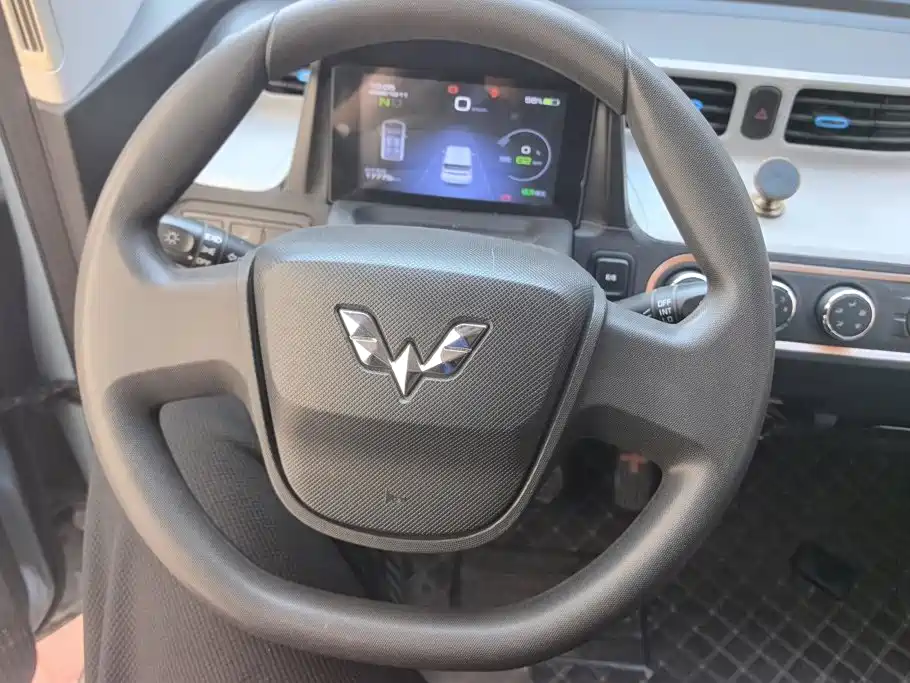 Wuling MINIEV — миниатюра 15