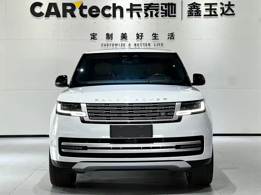 Land Rover Range Rover 2024 3.0 L6 400PS Long Wheelbase