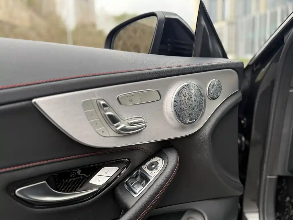 Mercedes-Benz C-Class AMG — миниатюра 11