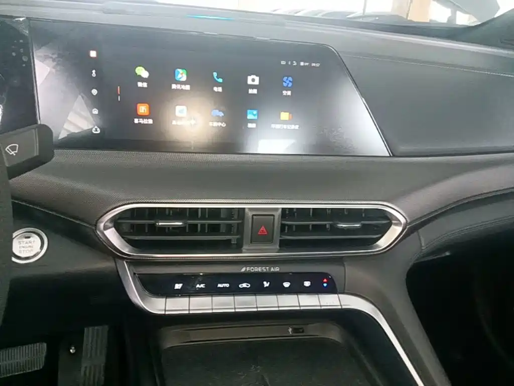 Changan UNI-T — миниатюра 13
