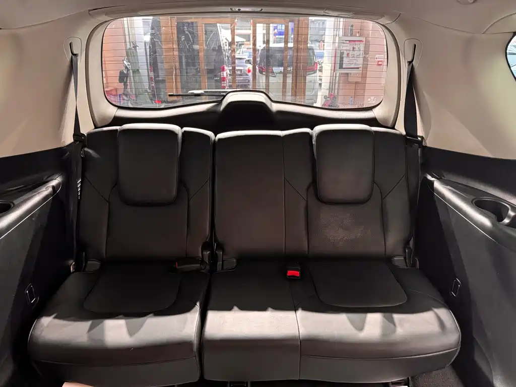 Infiniti QX80 — миниатюра 9