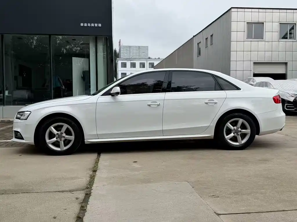 Audi A4L — миниатюра 7