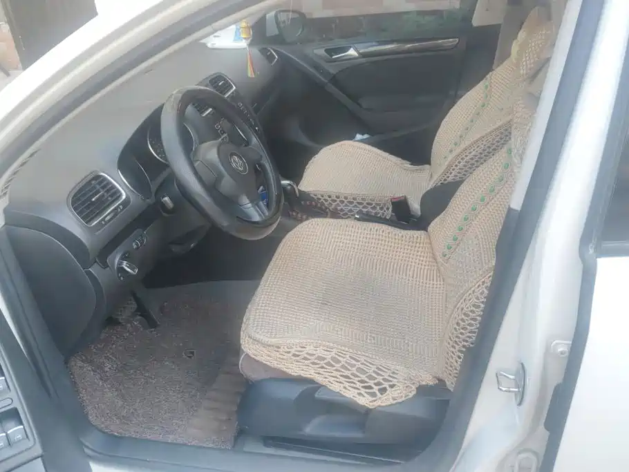 Volkswagen Golf — миниатюра 9