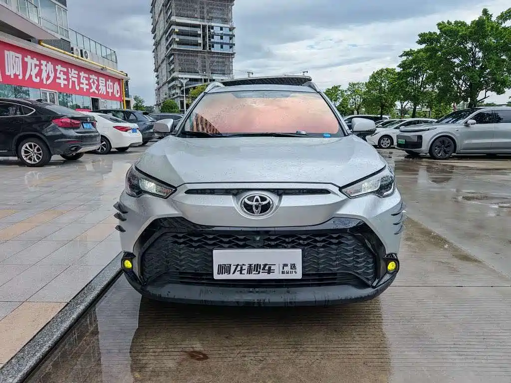 Toyota Frontlander — миниатюра 2