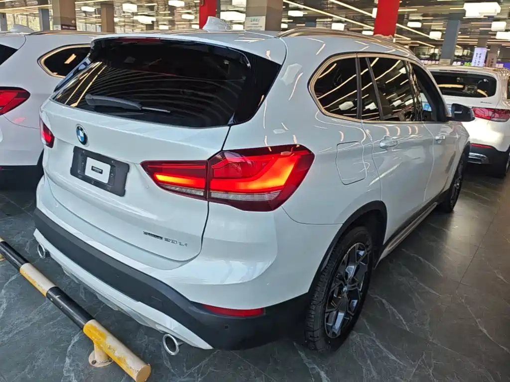 BMW X1 — миниатюра 7