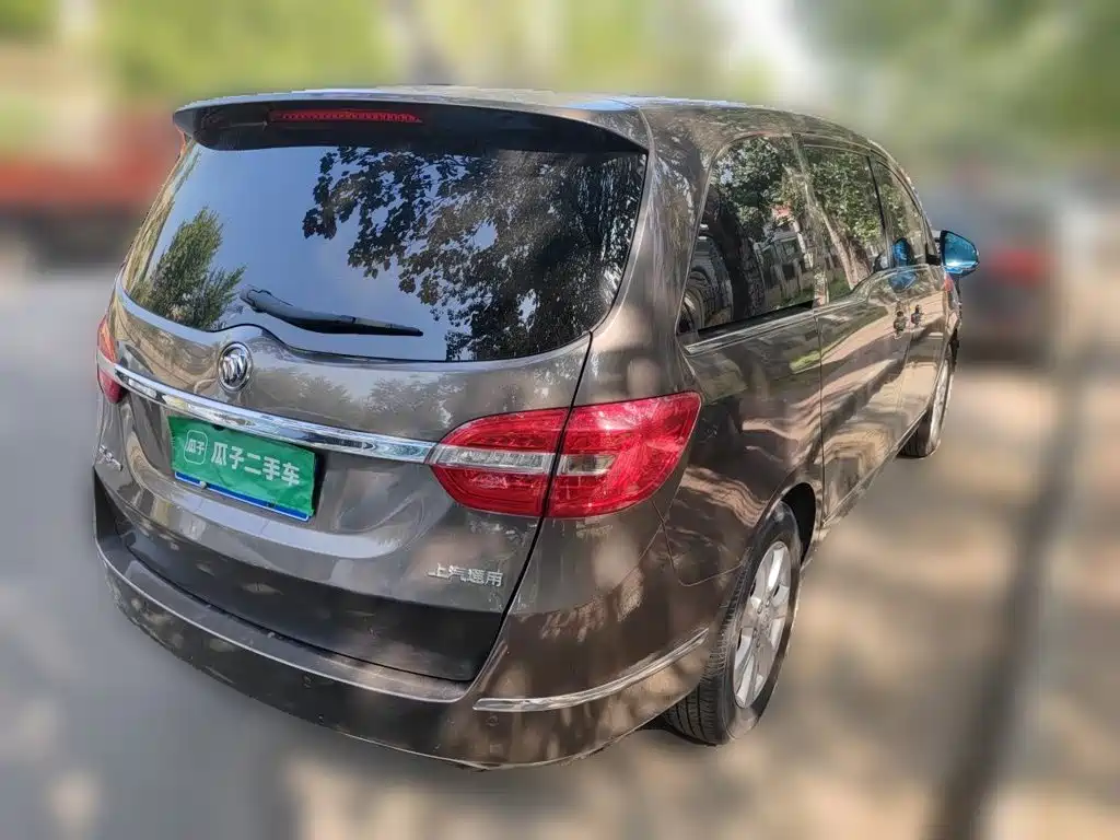 Buick GL8 — миниатюра 4