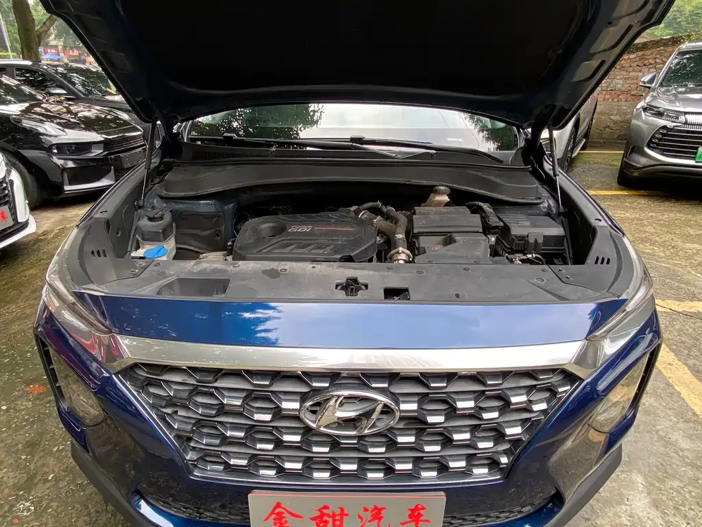 Hyundai Santa Fe — миниатюра 13