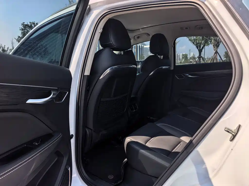 Geely Xingyue — миниатюра 7