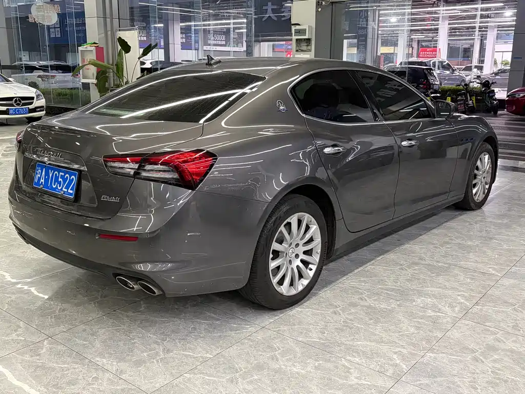 Maserati Ghibli — миниатюра 4
