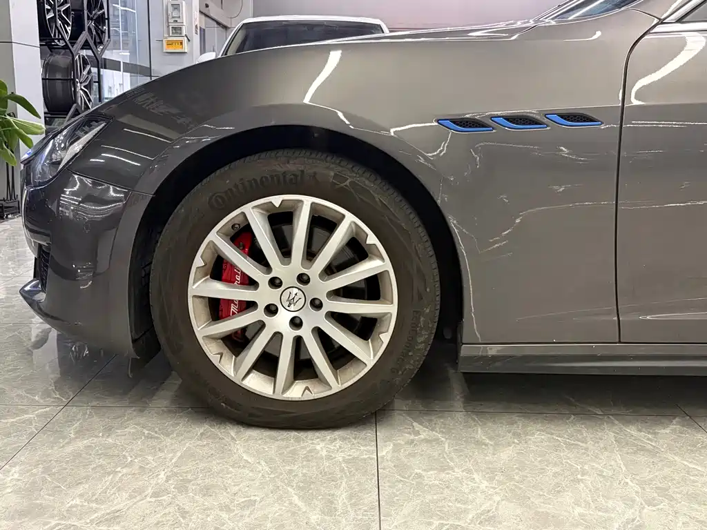 Maserati Ghibli — миниатюра 9