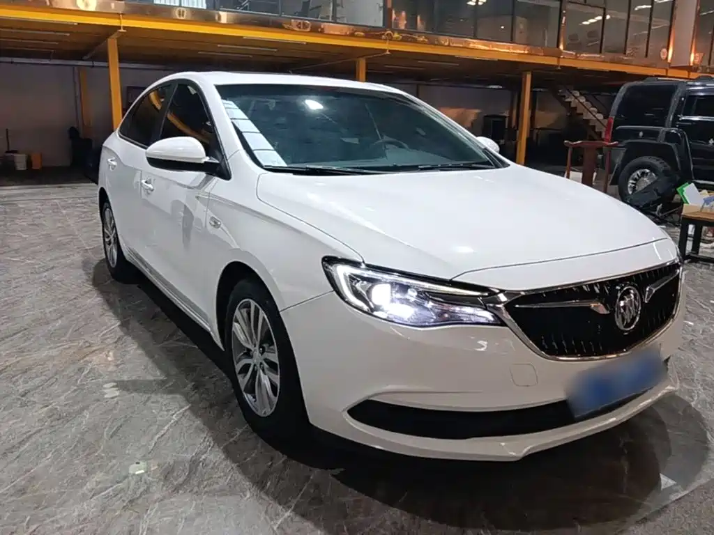Buick Excelle — миниатюра 4