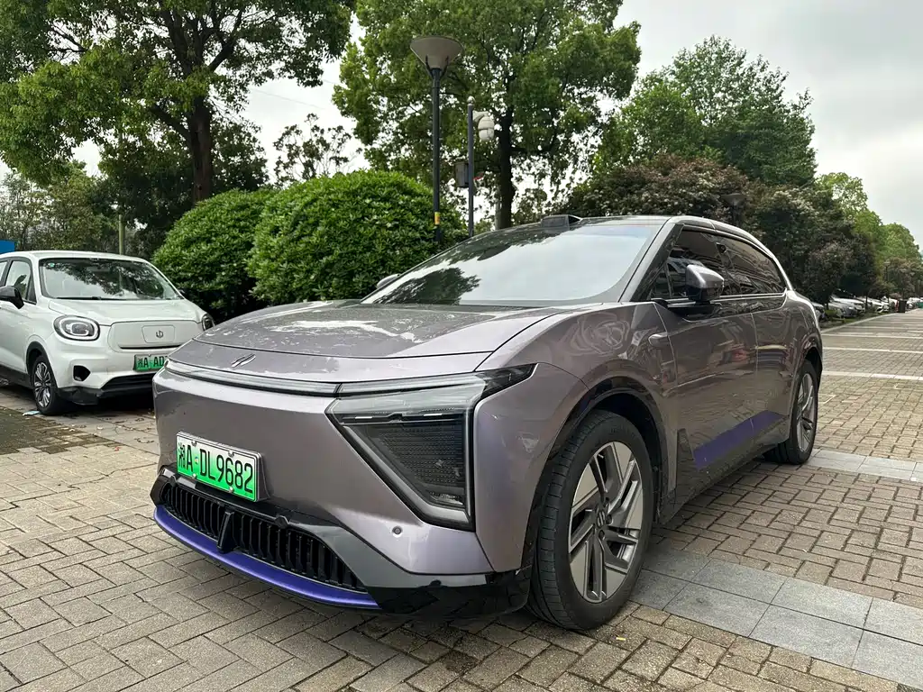 HiPhi HiPhi Y 2023