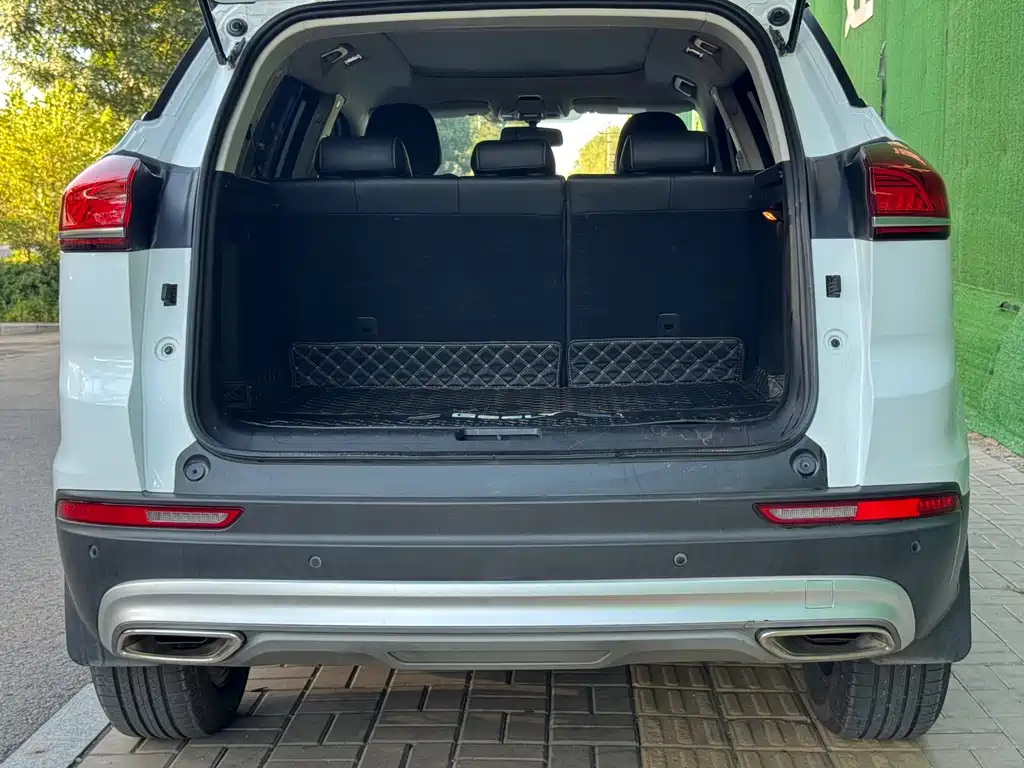 Geely Boyue — миниатюра 5