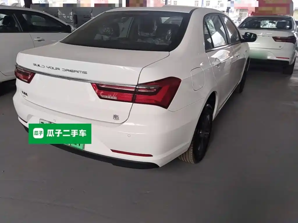 BYD Qin NEV — миниатюра 7