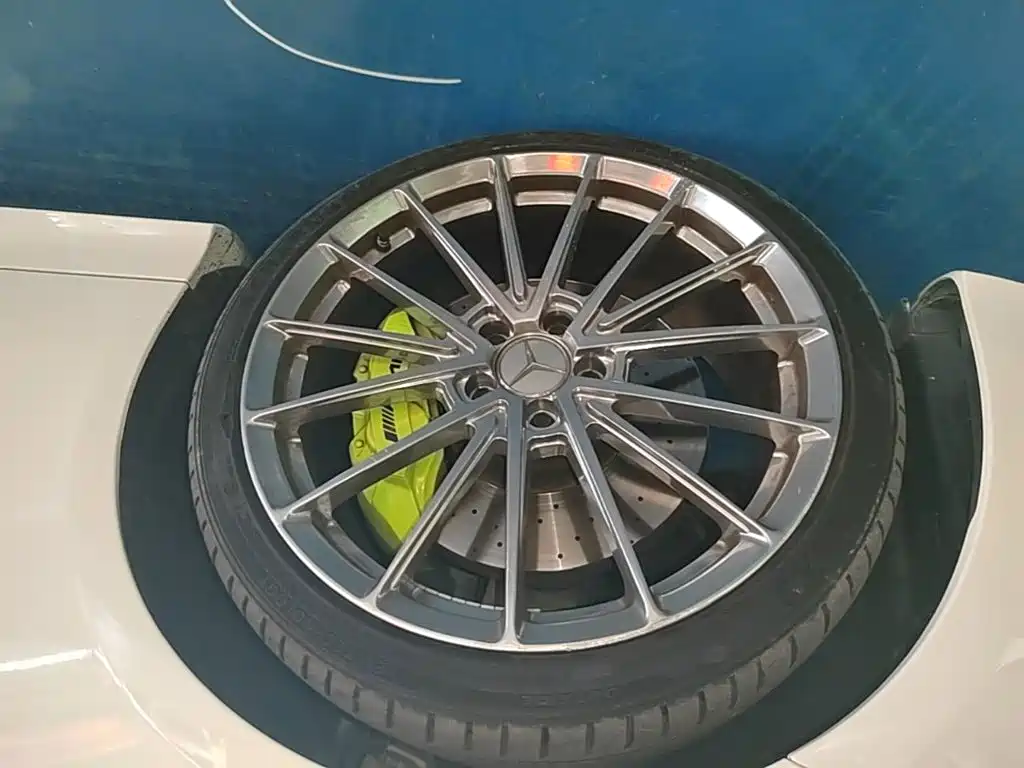 Mercedes-Benz E-Class (Import) — миниатюра 23
