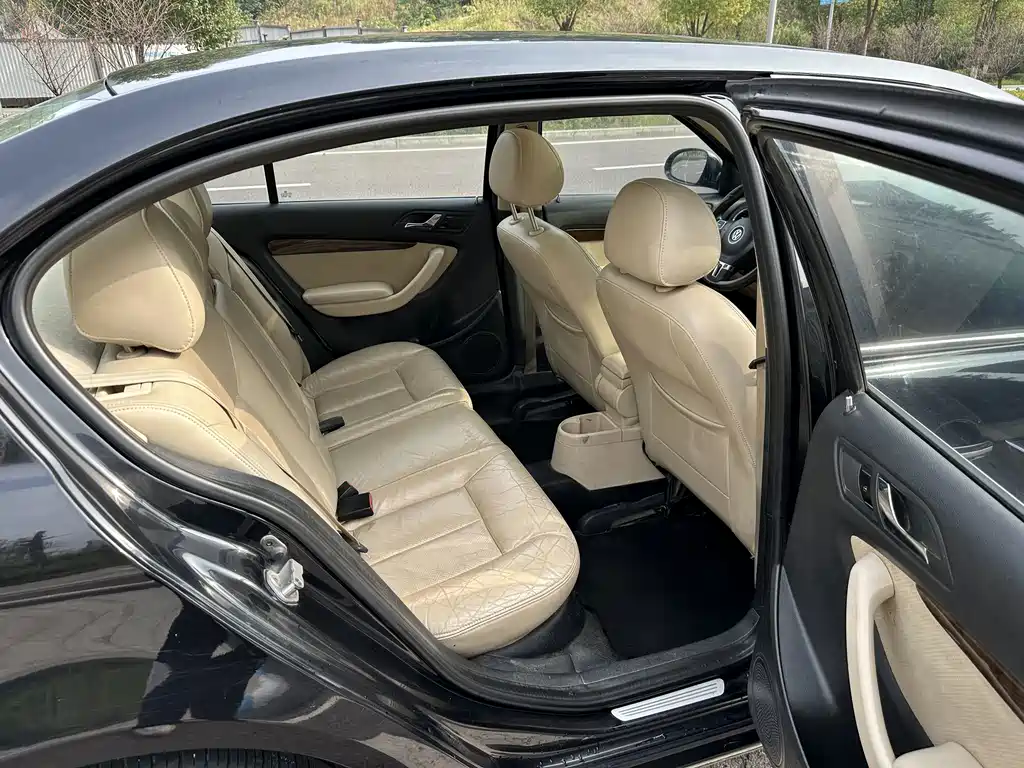 Volkswagen Lavida — миниатюра 14