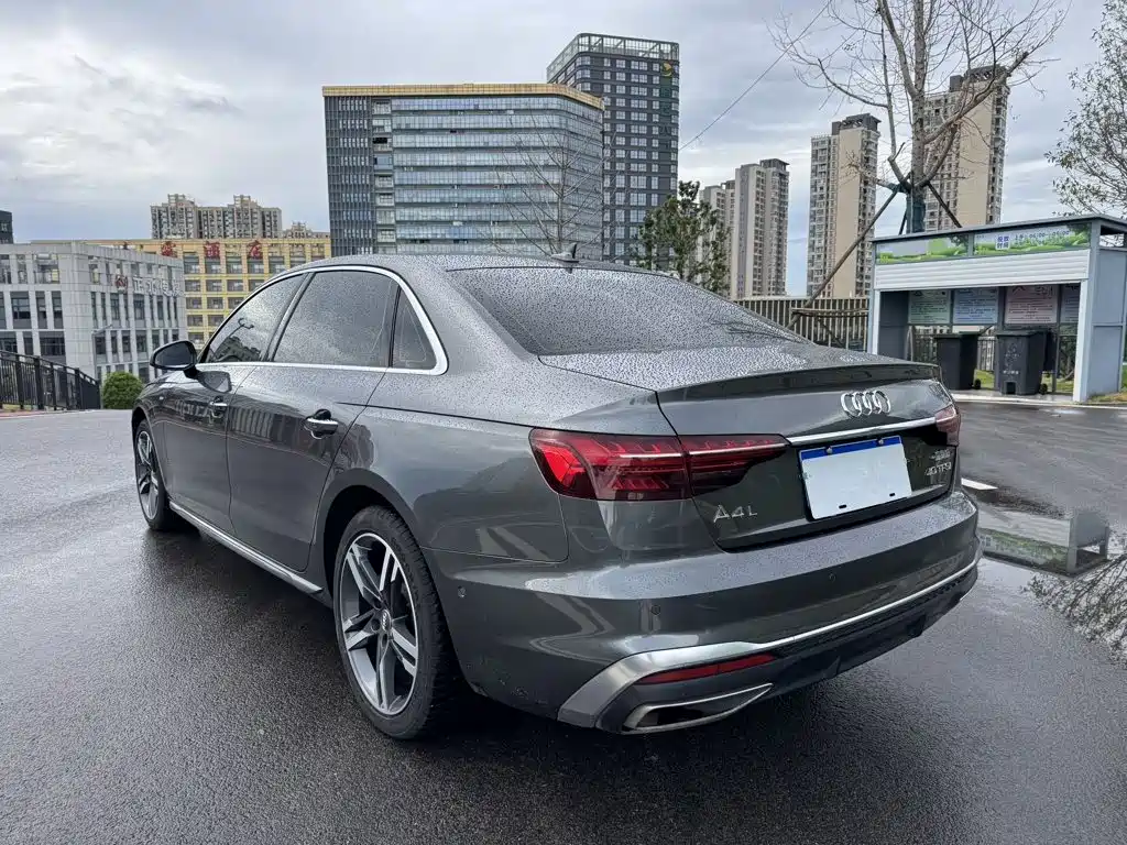 Audi A4L — миниатюра 8