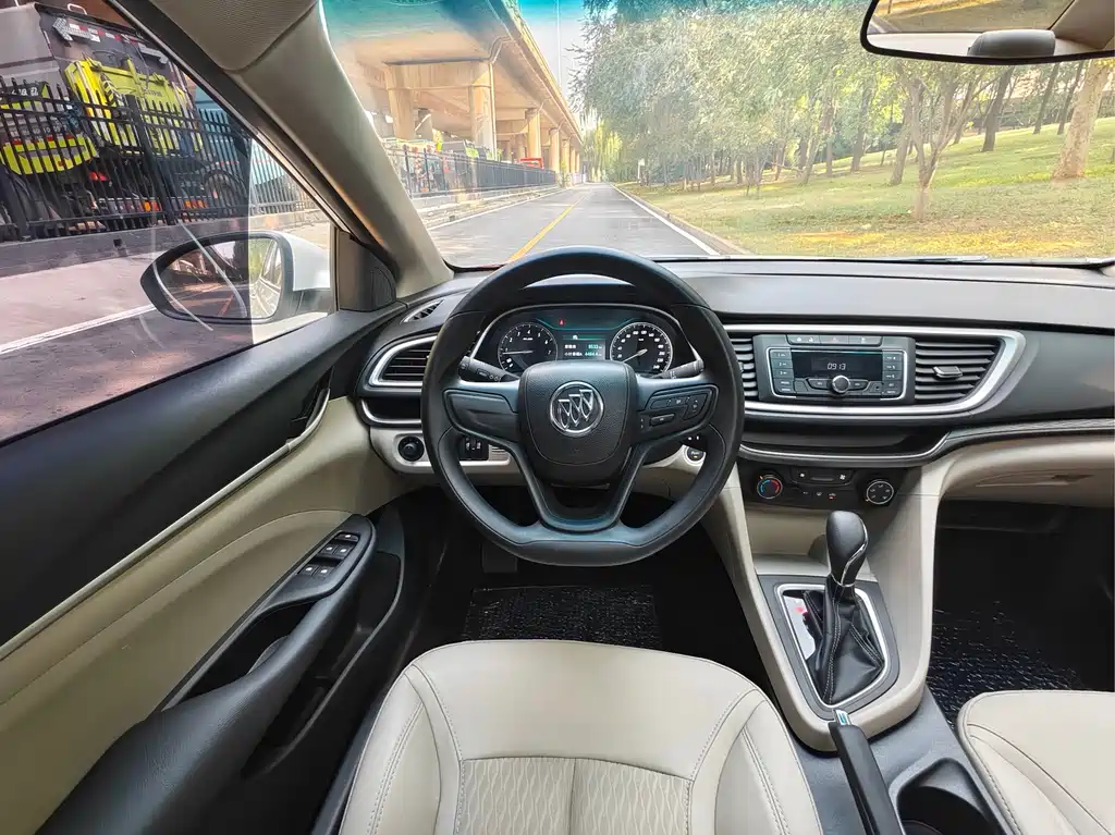 Buick Excelle — миниатюра 7