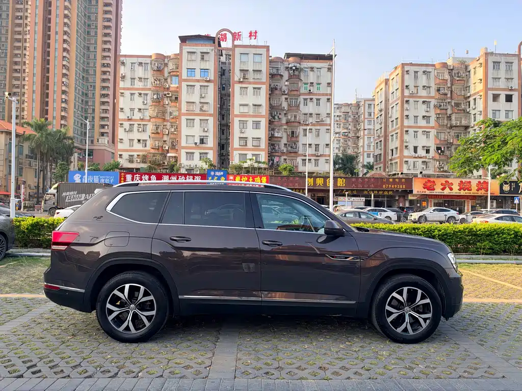 Volkswagen Teramont — миниатюра 7