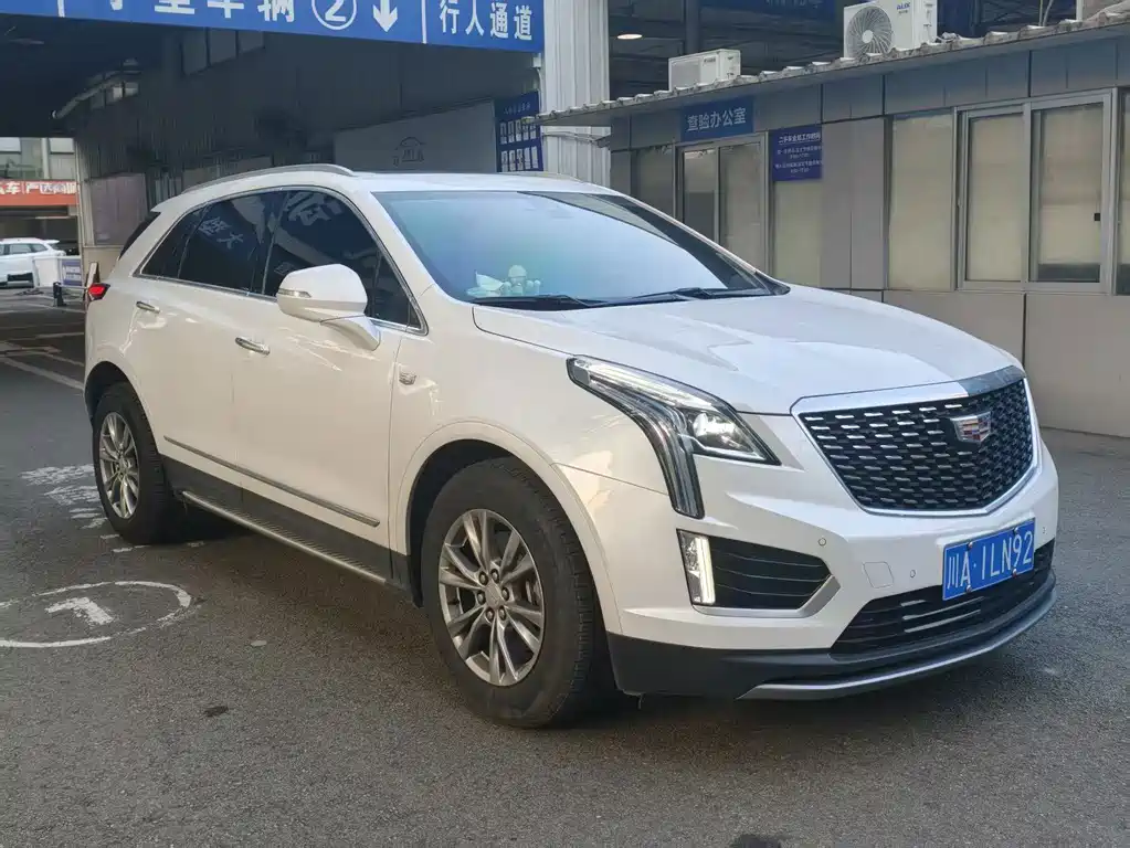 Cadillac XT5 — миниатюра 3