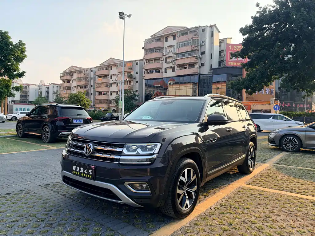 Volkswagen Teramont — миниатюра 3