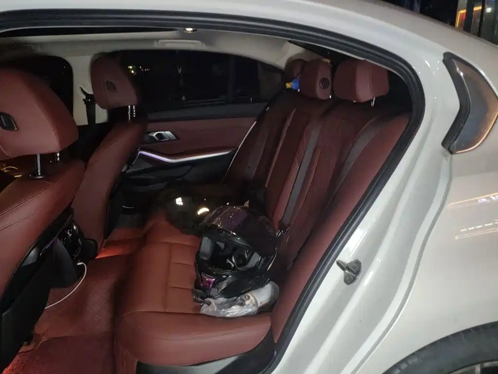BMW 3 Series — миниатюра 18