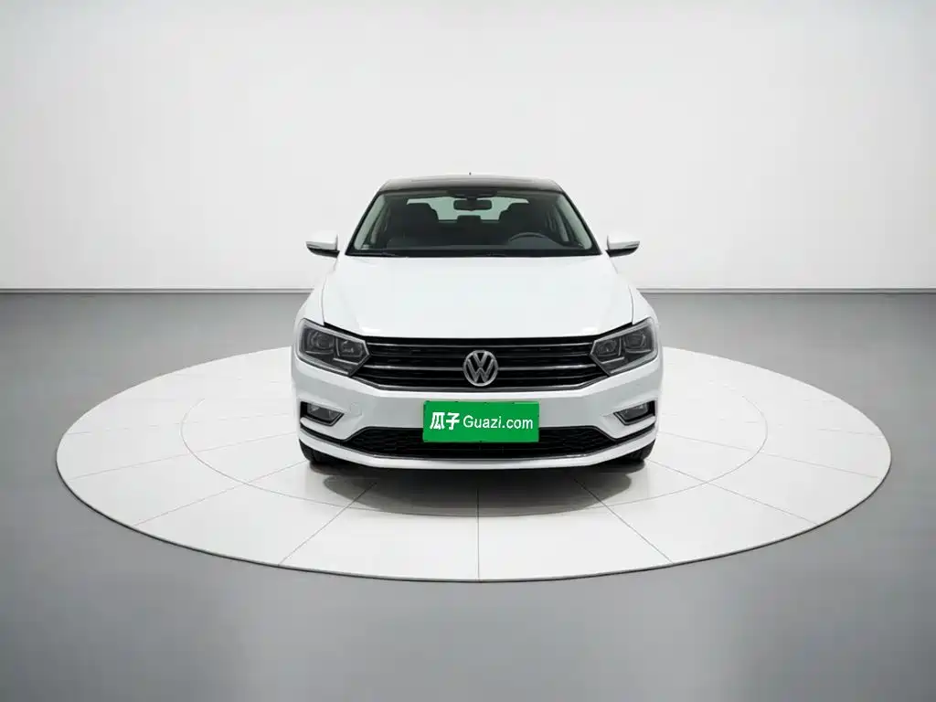 Volkswagen Bora — миниатюра 2