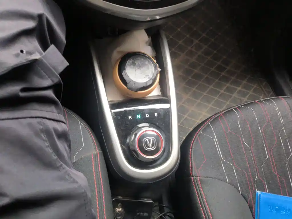 Changan Benben E-Star — миниатюра 10