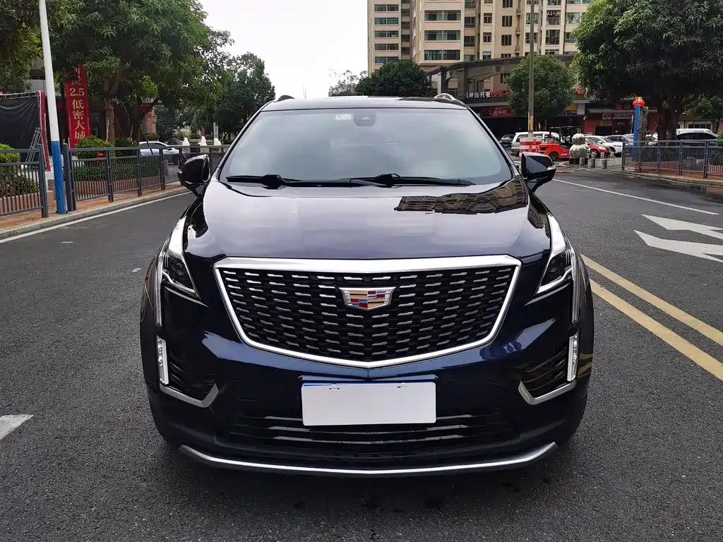 CADILLAC XT5