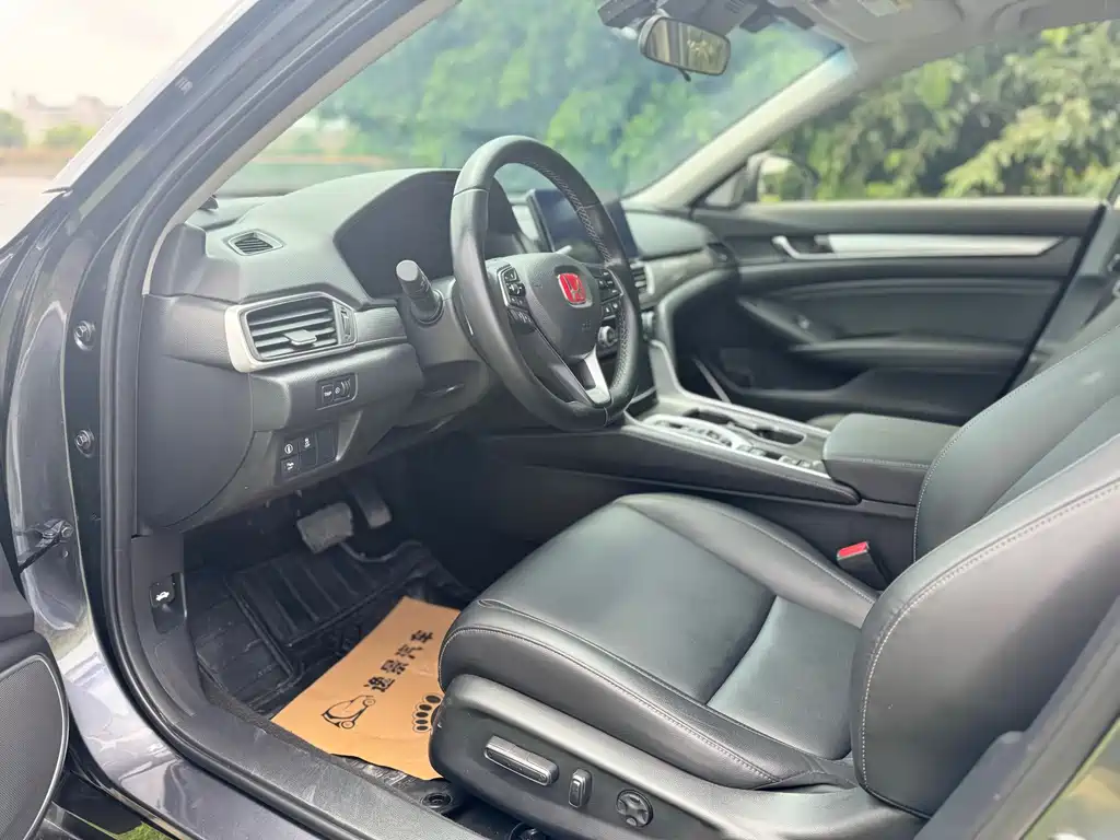 Honda Accord 2022 2.0L