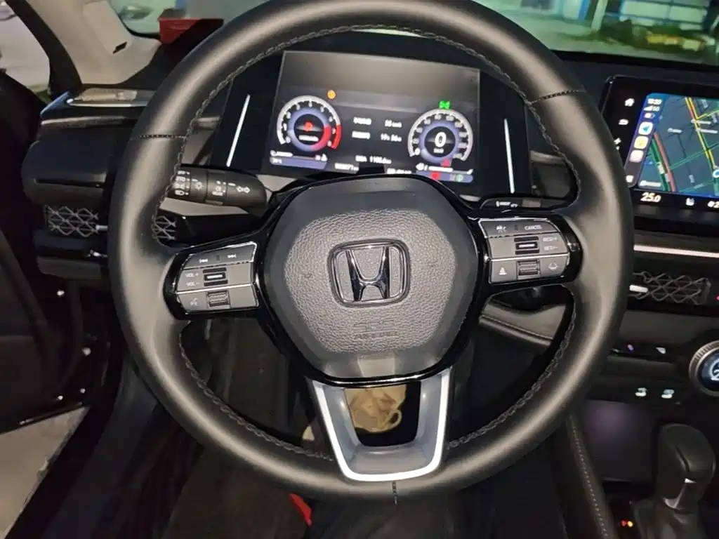 Honda Accord — миниатюра 11