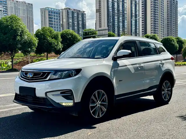 2018 Geely Atlas