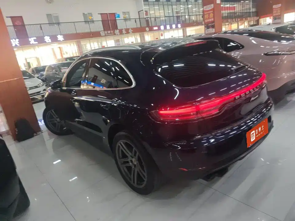 Porsche Macan — миниатюра 11